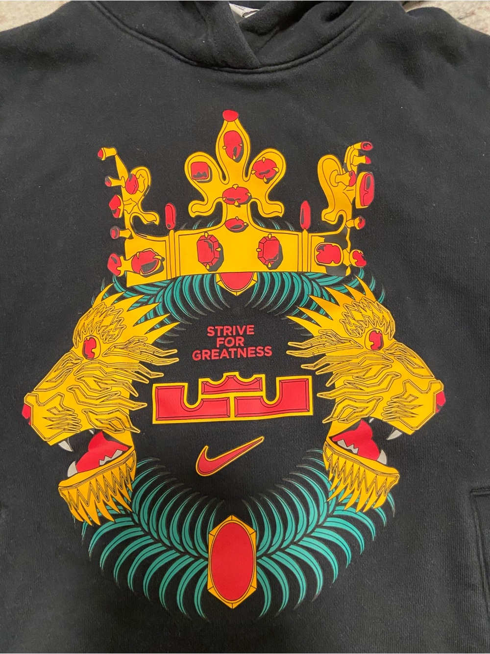 Nike LeBron James “Strive for Greatness” crowned-lion hoodie
